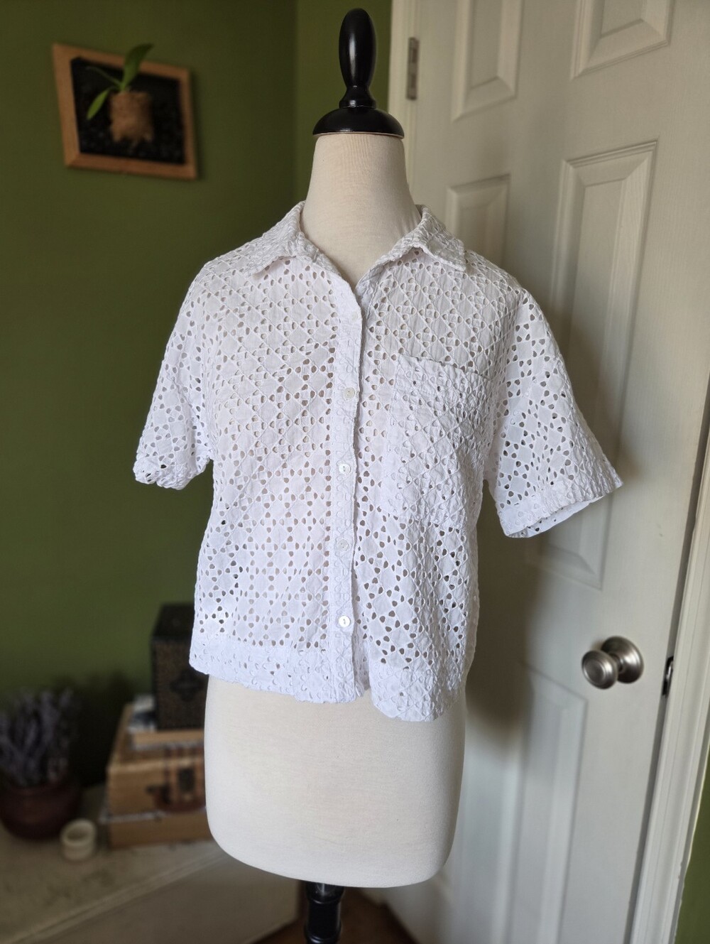 Marled White Eyelet Button-Down Shirt 100% Cotton